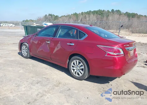 2015 Nissan Altima 2.5/2.5 S/2.5 Sl/2.5 Sv z USA, uszkodzony, nr VIN 1N4AL3AP2FC282566